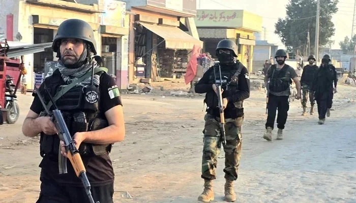 پشاور میں سی ٹی ڈی کی کارروائی، مطلوب کمانڈر سمیت 5 دہشت گرد ہلاک