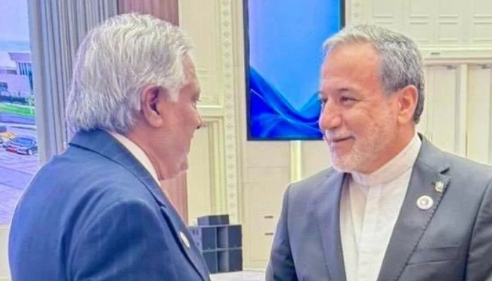 Islamabad MoU Implementation Only Way Forward, DPM Dar Tells Iran's Araghchi