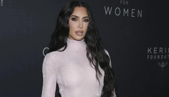 Kim Kardashian raises eyebrows with her latest stunt