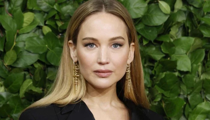 Jennifer Lawrence Dishes On Unplanned Fashion Statement Which Went Viral