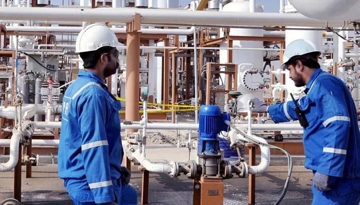 Refineries Face Pricing Uncertainty Amid Global Oil Shock