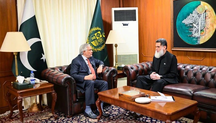 Dar, Pak Envoy to Kabul Discuss Evolving Security Situation