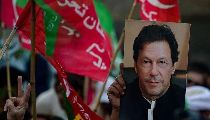 AGP Awan Backs Plea Against Pakistan Tehreek-e-Insaf (PTI) Long March, Says Capital Police Outnumbered