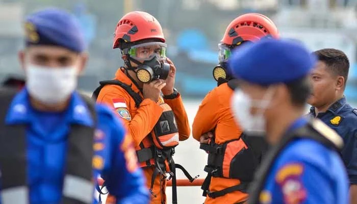 Rescuers Comb Seas For Missing Indonesian Journalists On Volcano Mission