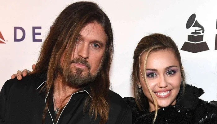 Miley Leaves Piece Of Billy Behind By Dropping Last Name